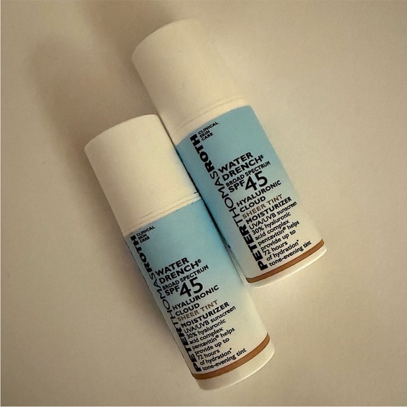 Peter Thomas Roth Water Drench Hyaluronic Cloud Sheer Tint Moisturizer SPF 45 - Picture 16 of 16